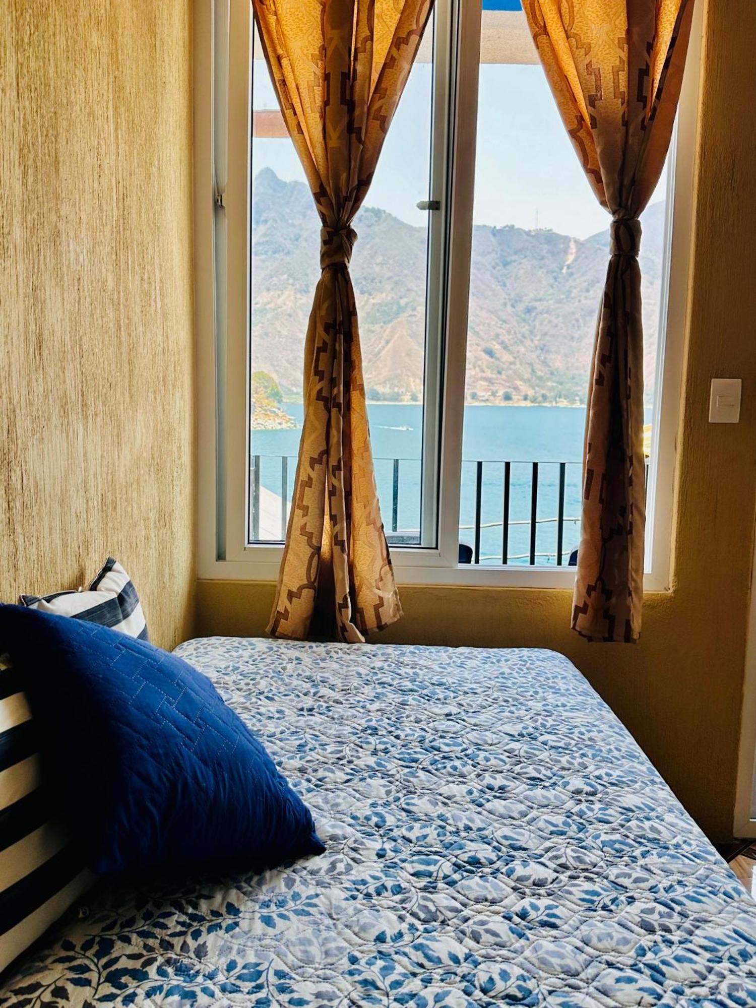 סן פדרו לה לגונה Nicolas House #2 With Lake Atitlan View מראה חיצוני תמונה